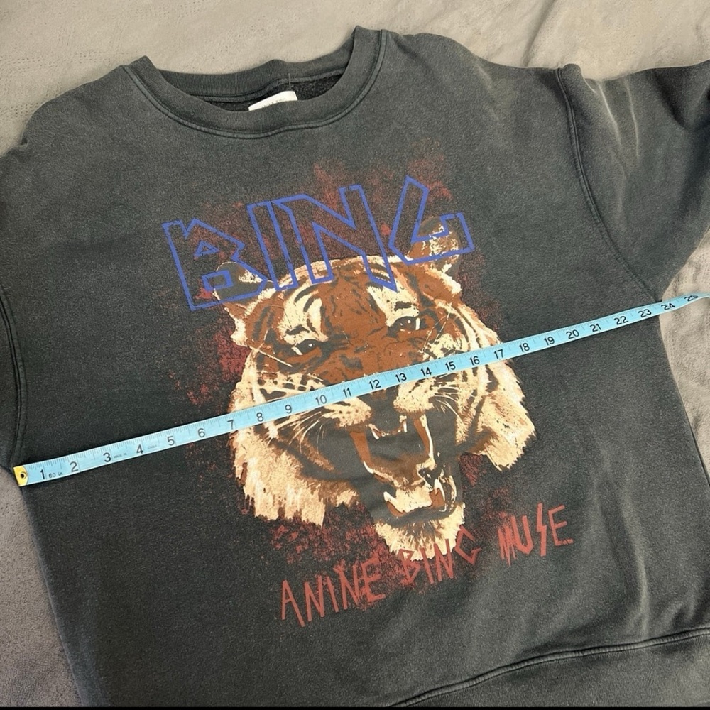 Anine Bing Black Sweatshirt with Tiger Graphic - Picture 9 of 10